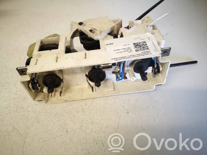 Audi 80 90 B3 Unitate control climatizare 