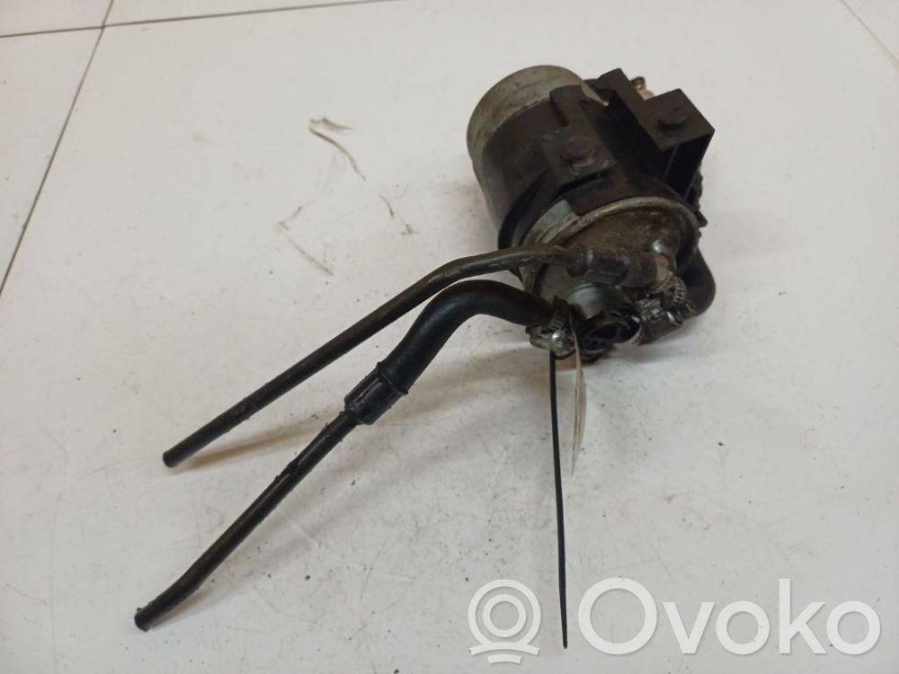 Filtru combustibil