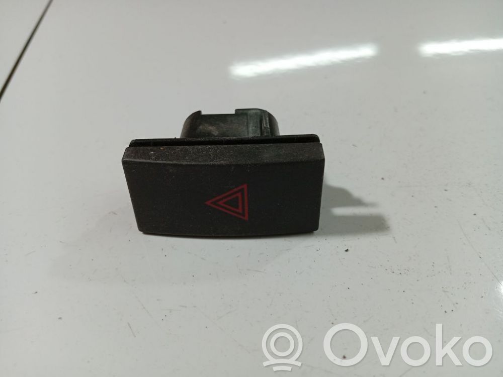 Botón interruptor de luz de peligro   13A350AB,13A350AB,13A350AB