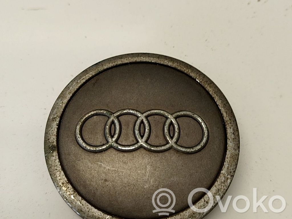 Audi A6 S6 C6 4F Borchia ruota originale 