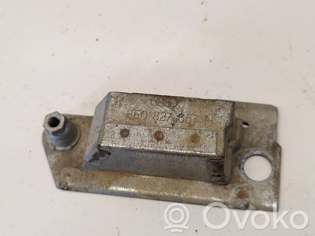 Audi A4 S4 B7 8E 8H Muu ulkopuolen osa 