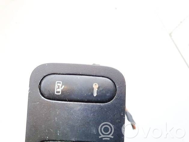 Central locking switch button   5P0962125,5P0962125,5P0962125
