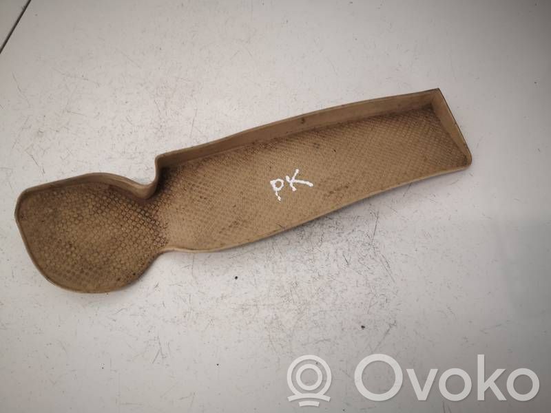 Volkswagen Jetta V Altro elemento di rivestimento della portiera anteriore 