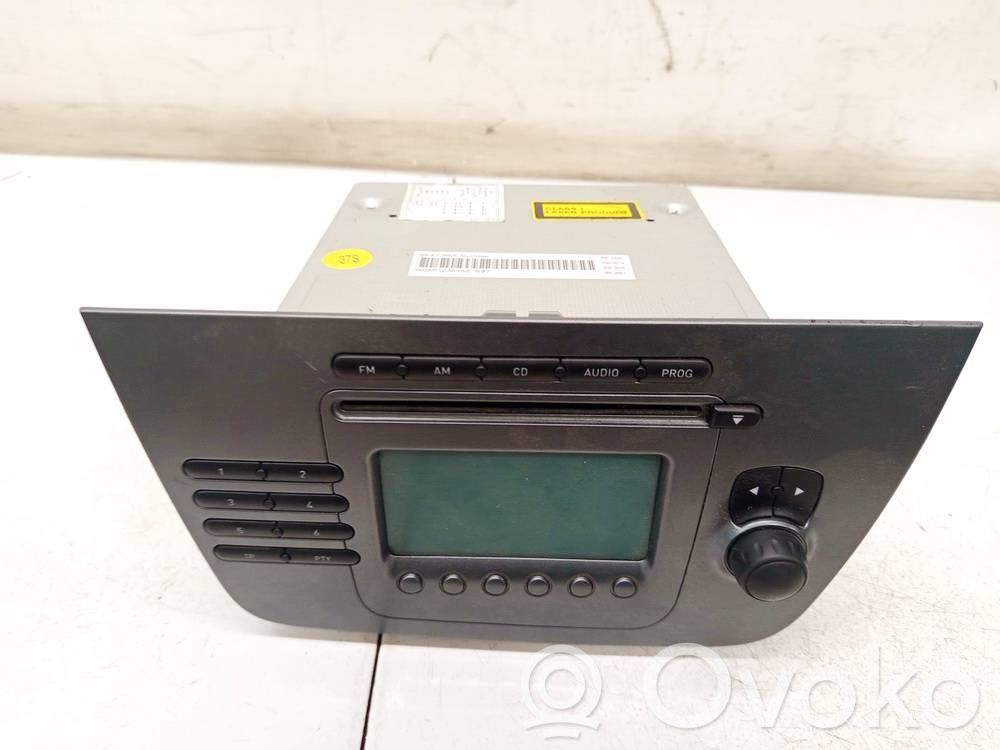 Seat Altea Panel / Radioodtwarzacz CD/DVD/GPS 