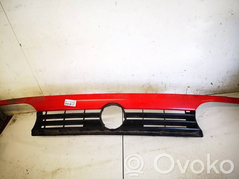 Volkswagen Golf III Rejilla delantera 
