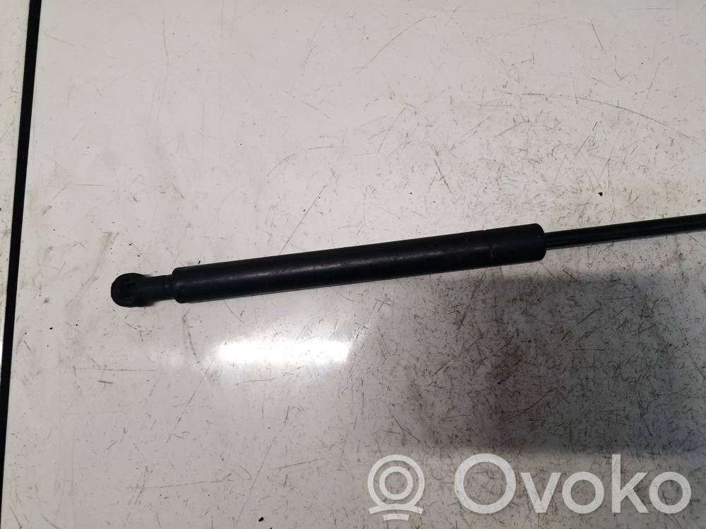 Volvo 850 Vérin de capot arrière
