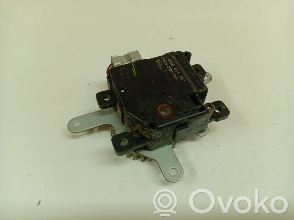 Toyota RAV 4 (XA30) Moteur / actionneur de volet de climatisation