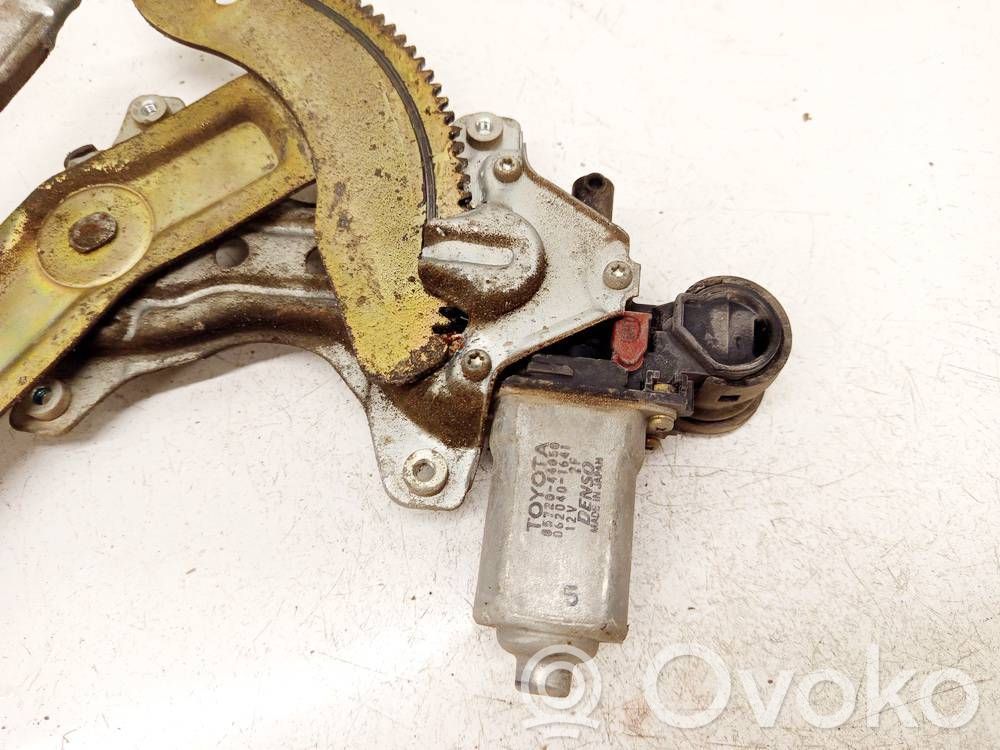 Toyota Avensis Verso Motorino alzacristalli della portiera posteriore