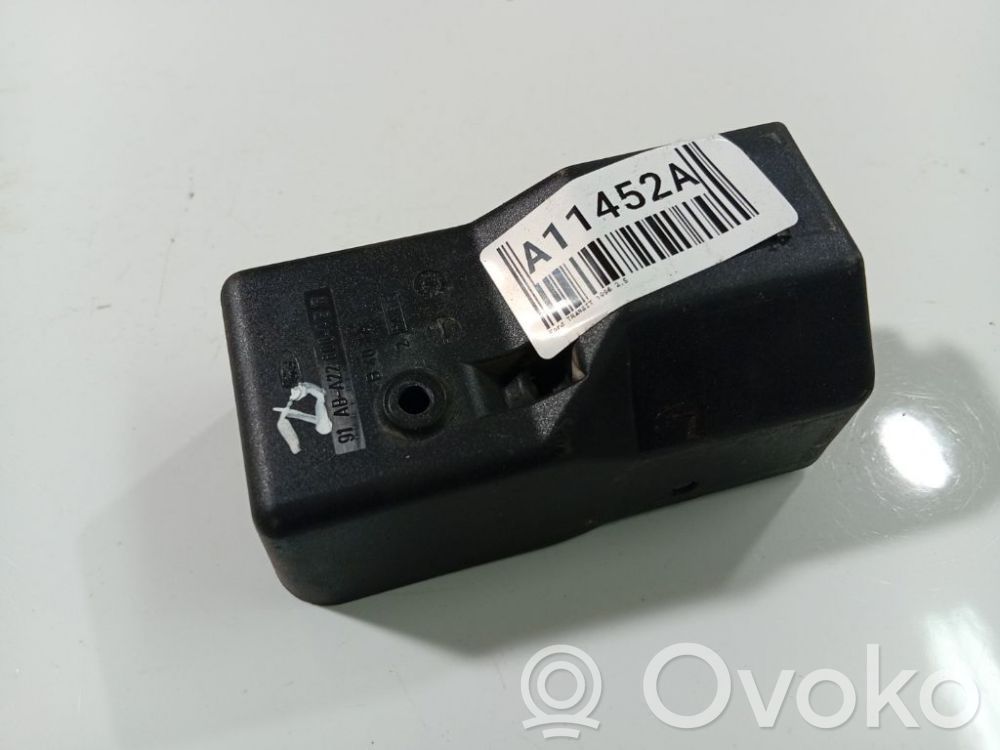 Ford Transit Manecilla interna puerta trasera 