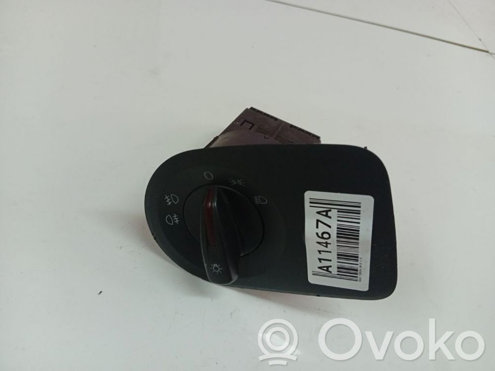 Seat Ibiza IV (6J,6P) Interruptor de luz