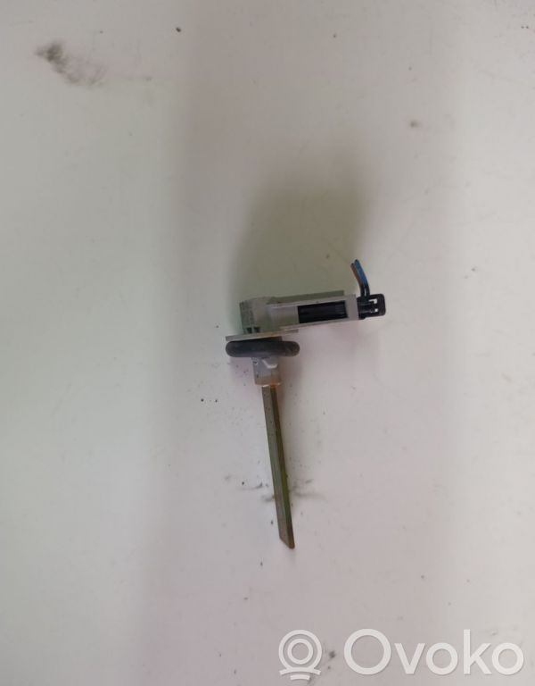 Sensor de temperatura interna   4B0820539,27100510053,4B0820539,4B302A
