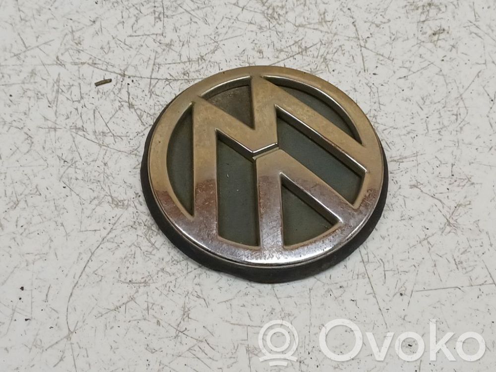 Volkswagen PASSAT B5 Emblemat / Znaczek