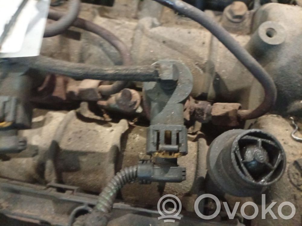 Opel Astra H Injector combustibil 