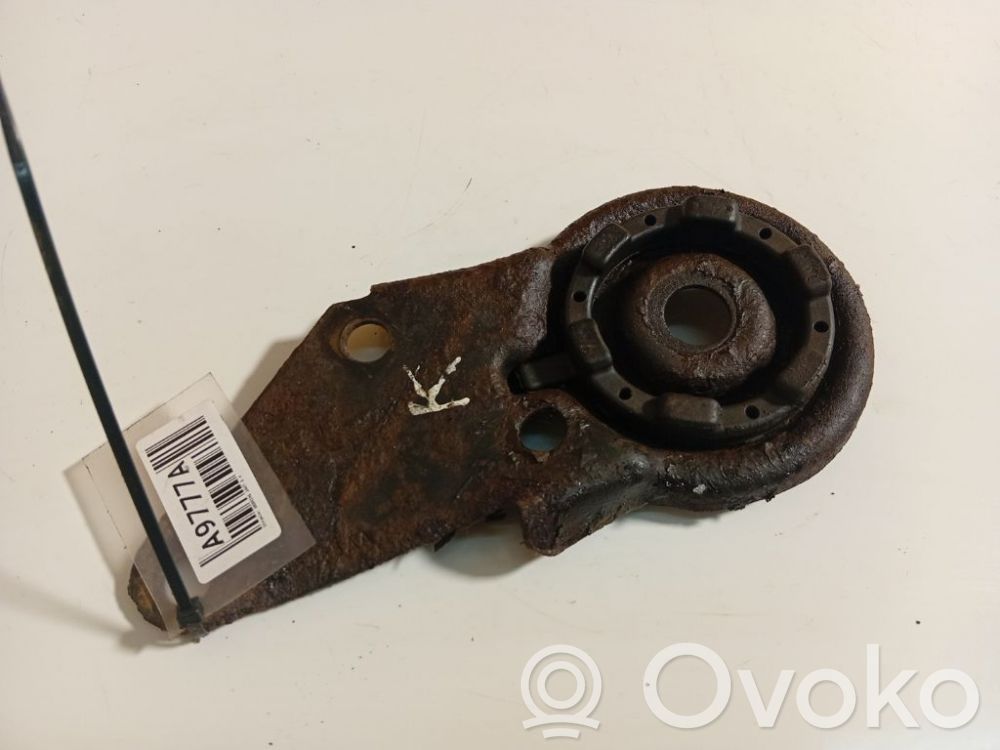 Chrysler Sebring (ST-22 - JR) Bracket in trunk/boot 