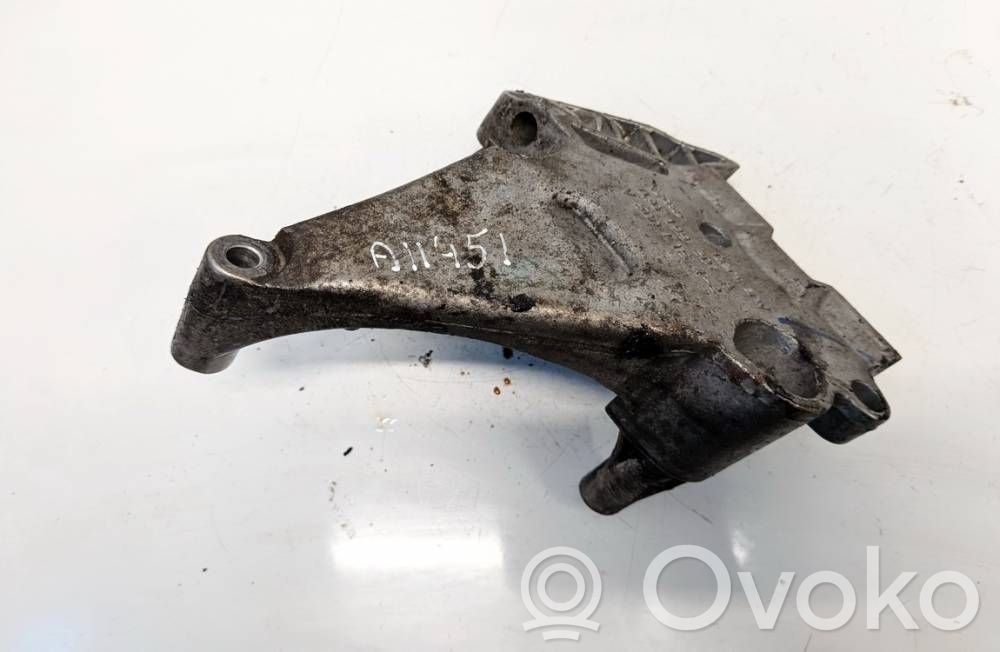 Volkswagen PASSAT B6 Support, suspension du moteur