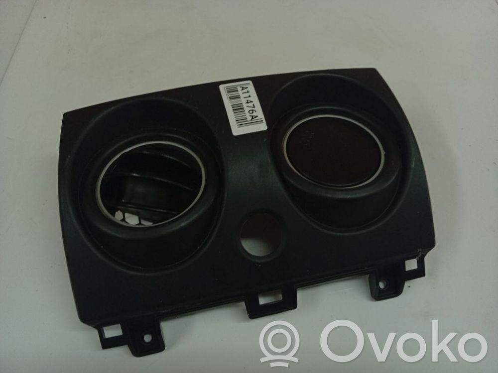 Mitsubishi Colt Grilă ventilație centrală 