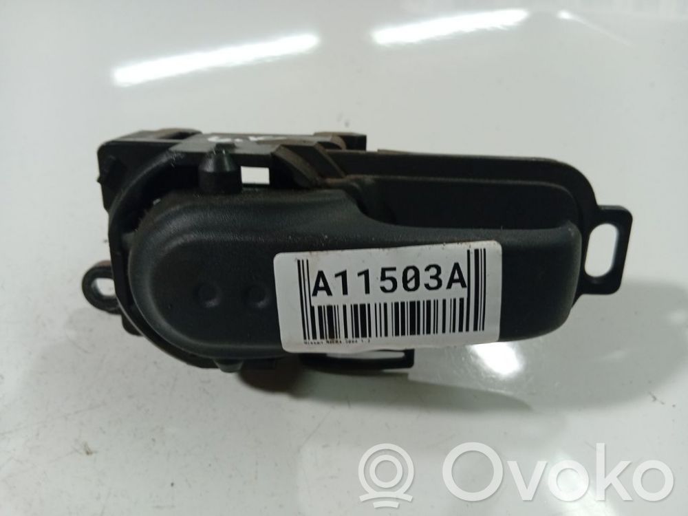 Nissan Micra Manecilla interna puerta trasera 