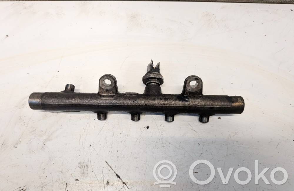 Nissan Qashqai Rampă alimentare injectoare 
