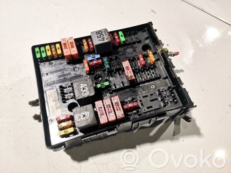 Skoda Octavia Mk2 (1Z) Set scatola dei fusibili 
