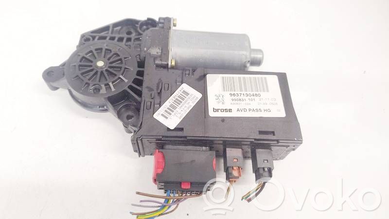 Peugeot 307 Motorino alzacristalli della portiera anteriore