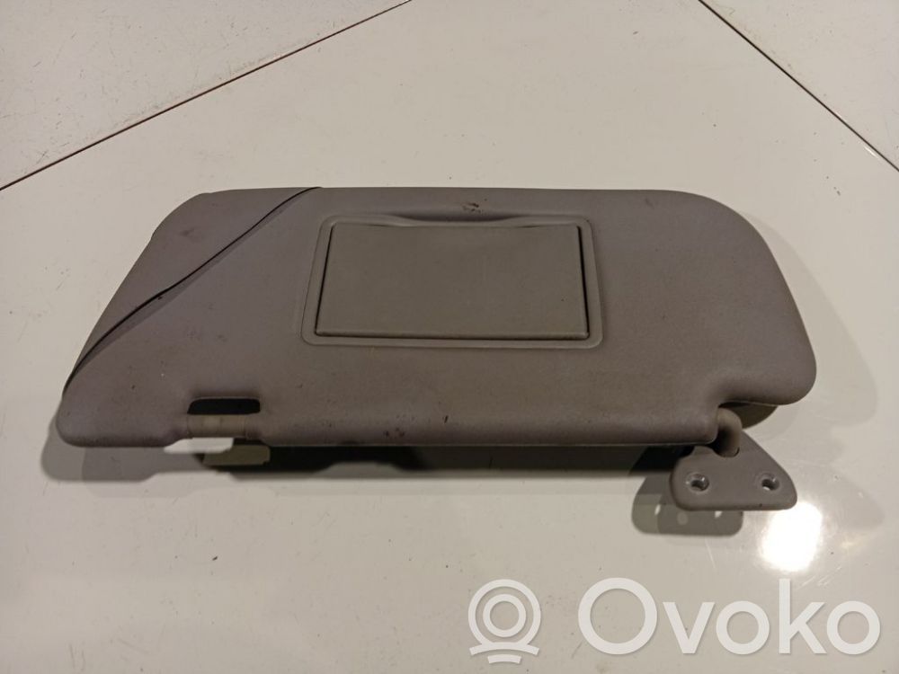 Nissan Primera Aletta parasole 