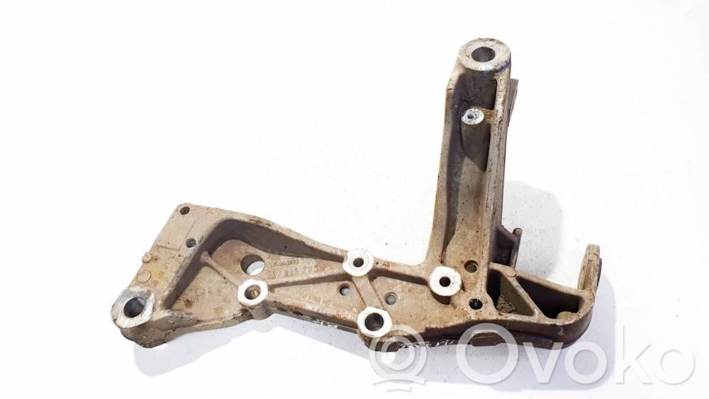 Seat Leon (1P) Braccio di controllo sospensione anteriore inferiore/braccio oscillante 