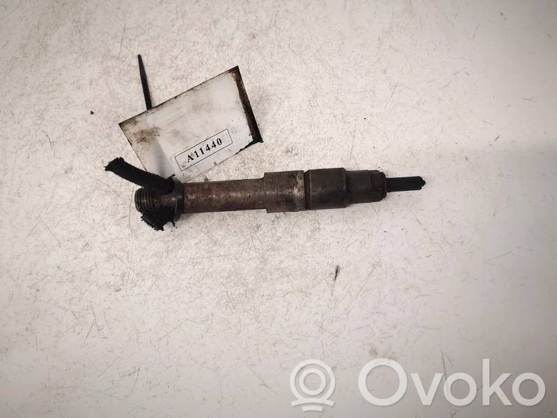 Audi A4 S4 B5 8D Injektor Einspritzdüse
