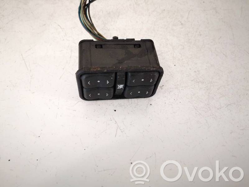 Opel Meriva A Comutator comandă geamuri electrice 