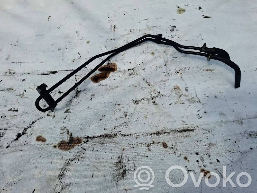 Audi A4 S4 B6 8E 8H Ohjaustehostimen letkusto 