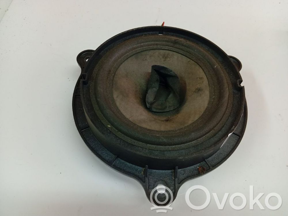 Nissan Micra Difuzor ușă față 