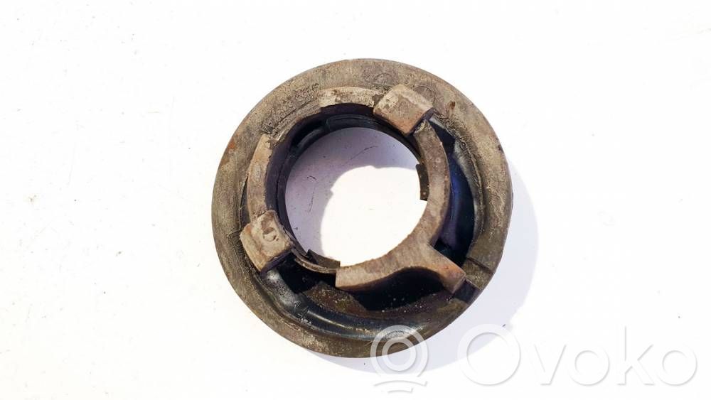 Patin de ressort avant   E4B55599AA,E4B55599AA