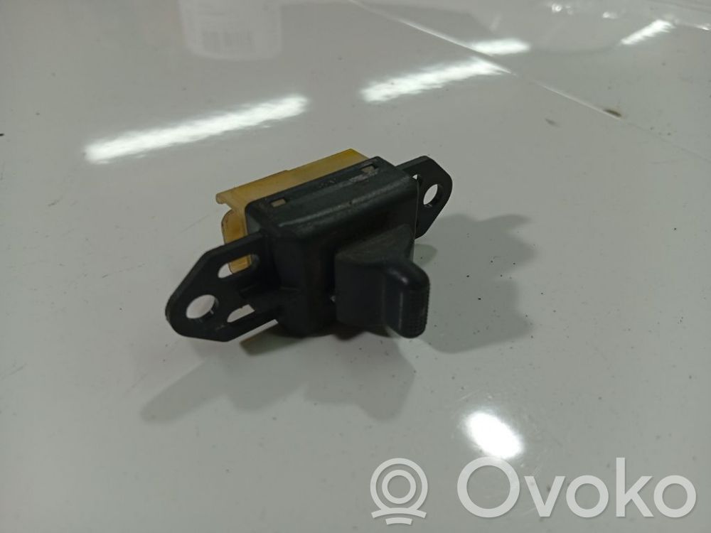 Interruptor del elevalunas eléctrico