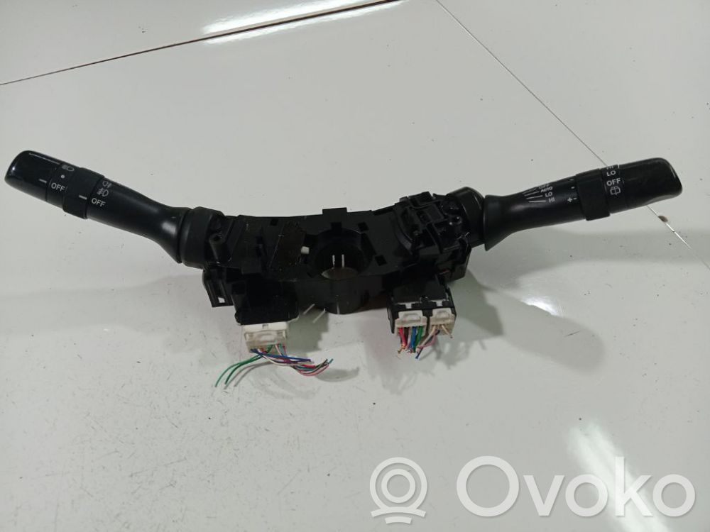 Toyota Auris 150 Commodo, commande essuie-glace/phare 