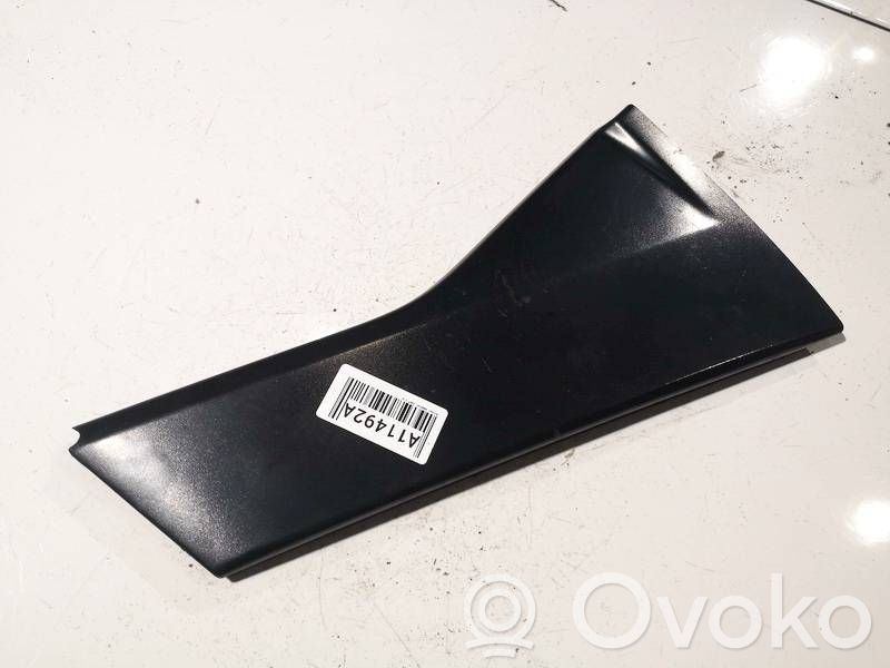 Nissan Qashqai Rivestimento modanatura del vetro della portiera posteriore 