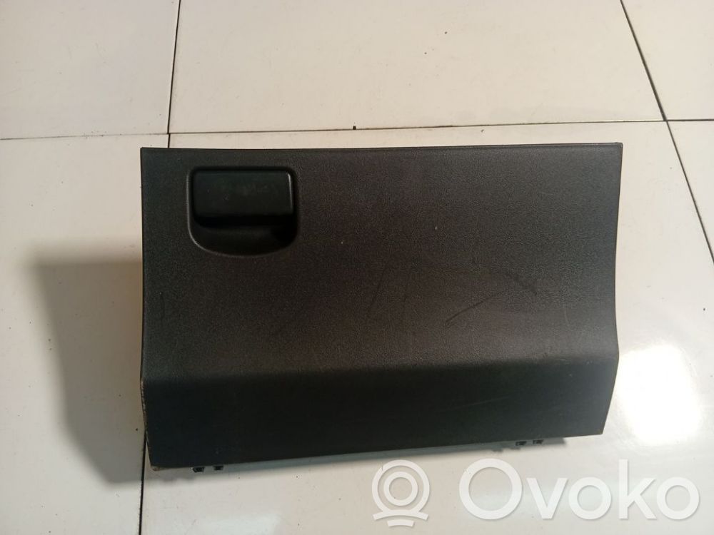 Toyota Yaris Vano portaoggetti