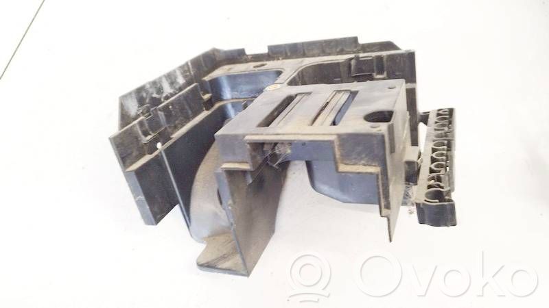 Otros repuestos del exterior   1K0907361B,1K0907361B