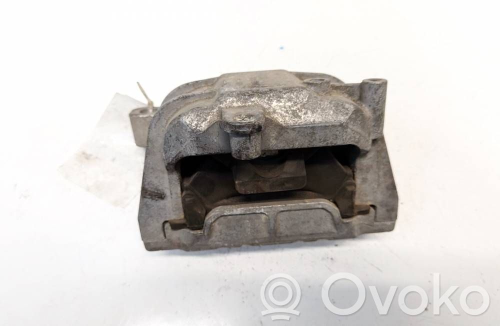 Volkswagen Golf VI Supporto di montaggio del motore 