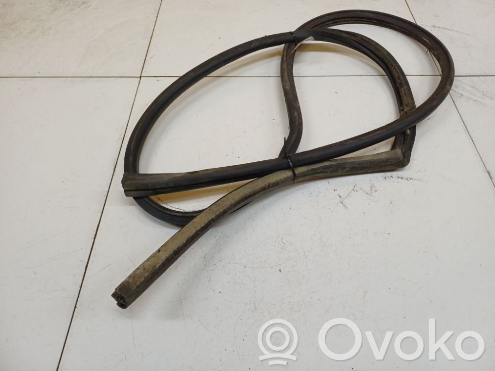 Dodge Stratus Cheder cauciuc ușă spate 