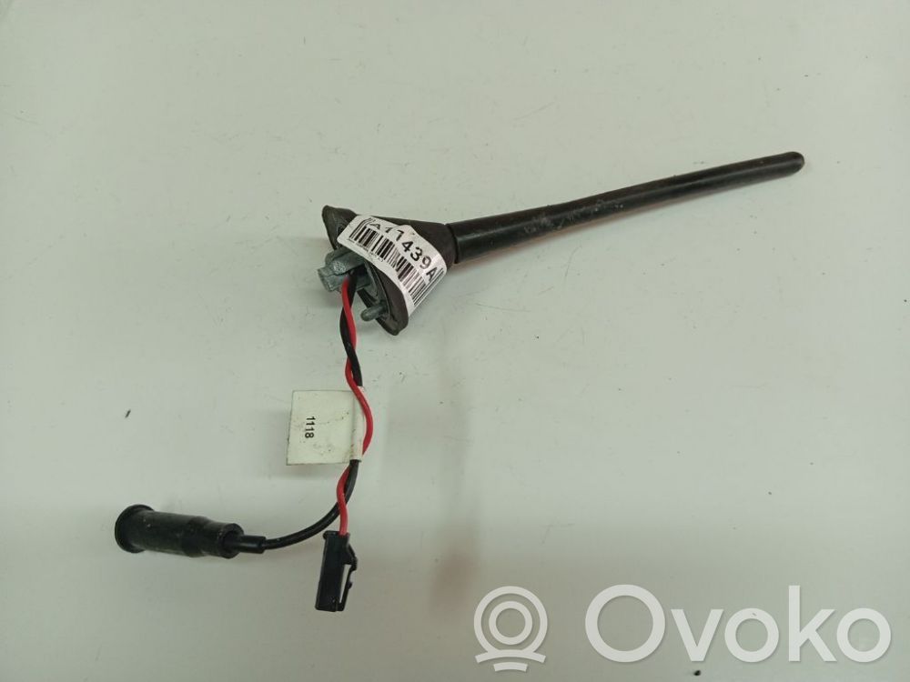 Jeep Compass GPS-pystyantenni 