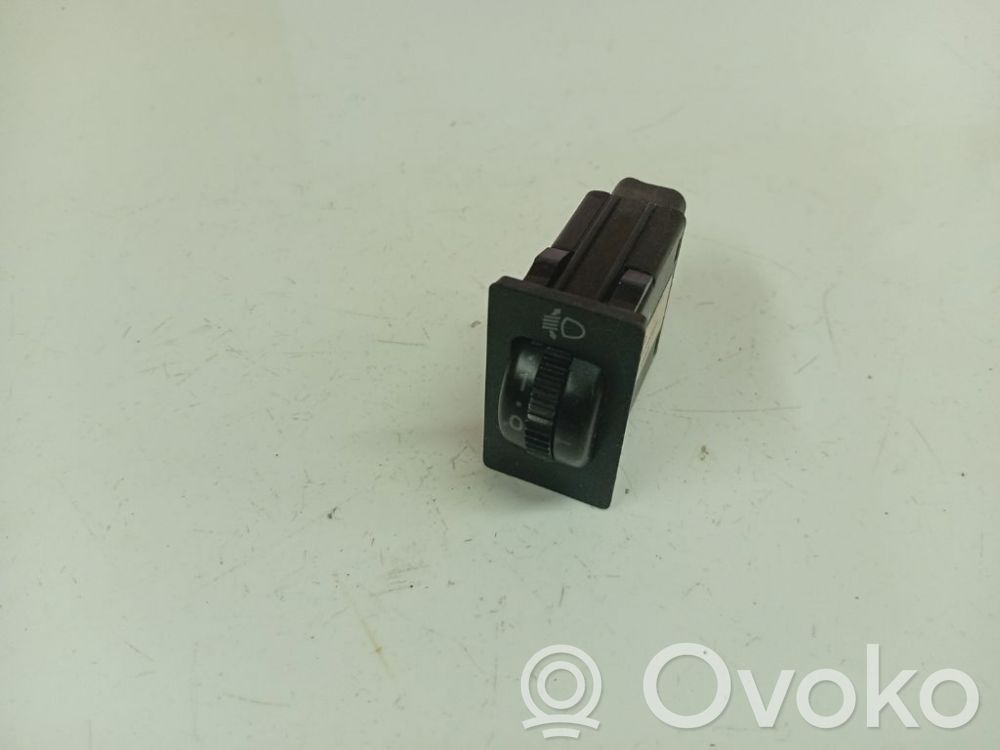 Toyota Avensis T250 Comutator control nivel faruri 