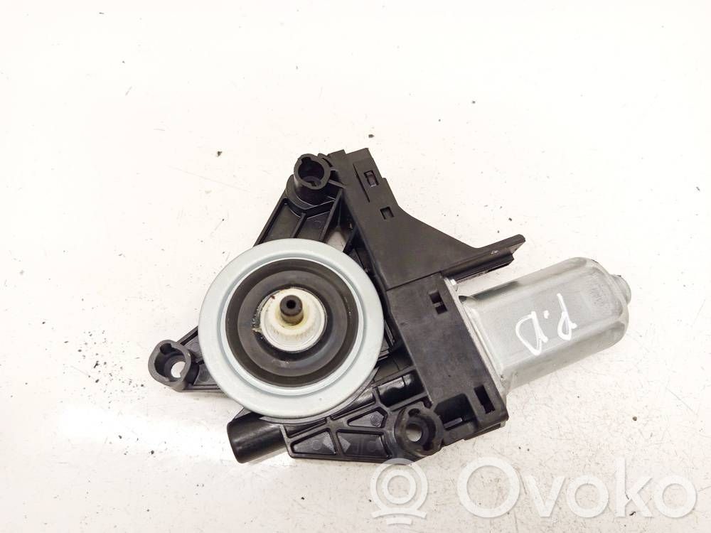 Volvo V40 Motor macara geam ușă față 