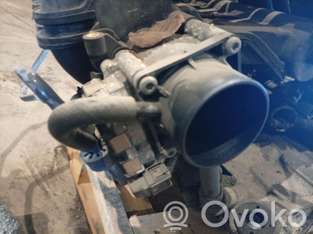 Mercedes-Benz B W245 Valvola a farfalla