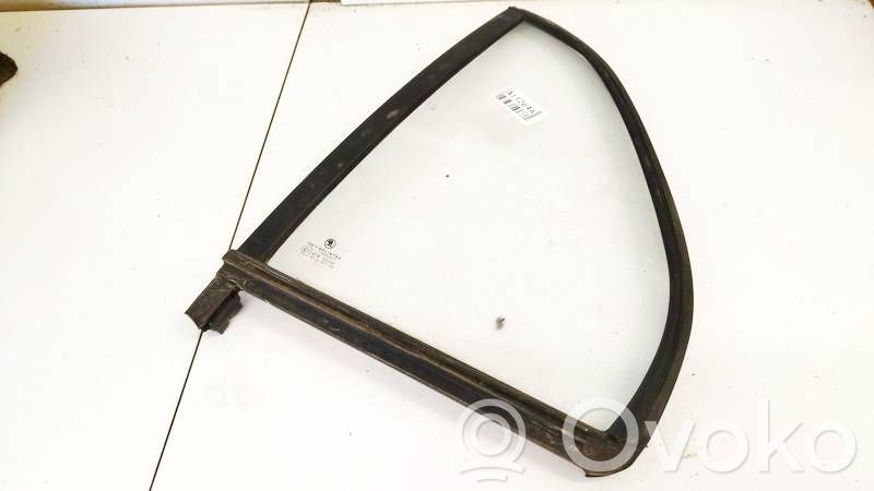 Skoda Fabia Mk1 (6Y) Geam lateral spate 