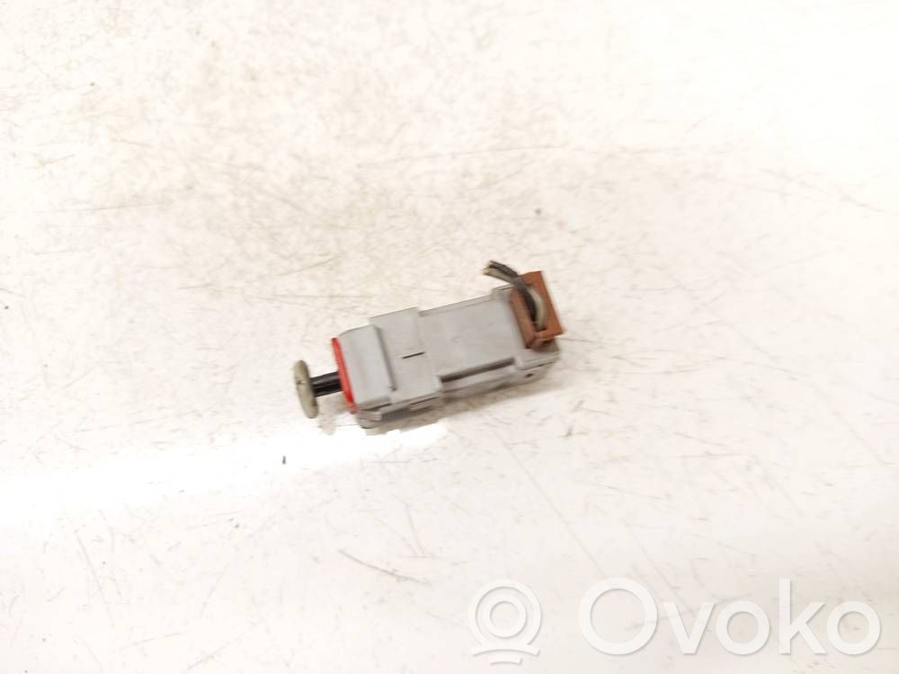 Opel Astra H Interruttore del pedale del freno 