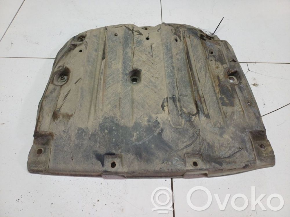 Placa protectora/protector antisalpicaduras motor   5840153010,5840153010,5840153010