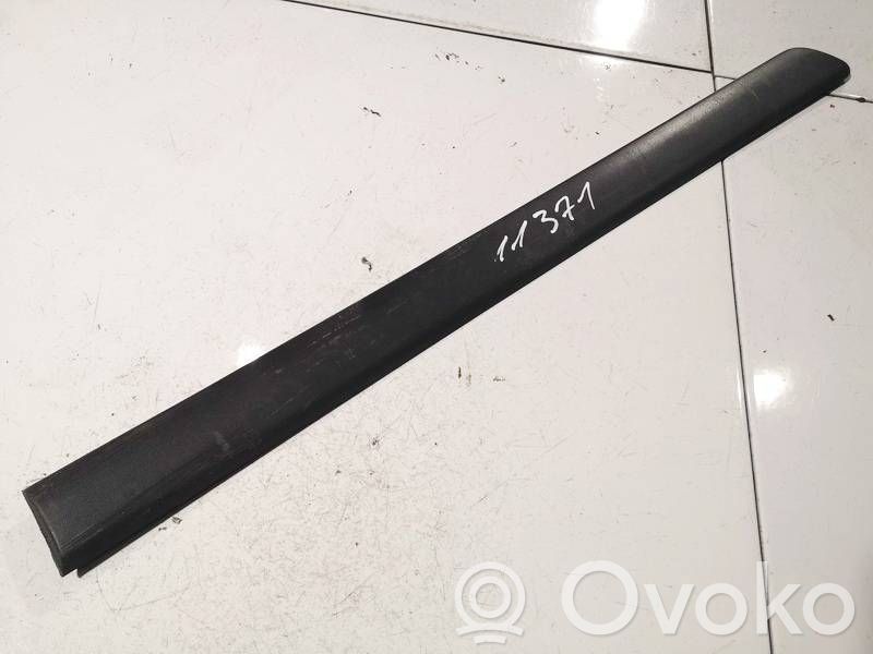 Opel Astra G Listwa drzwi tylnych