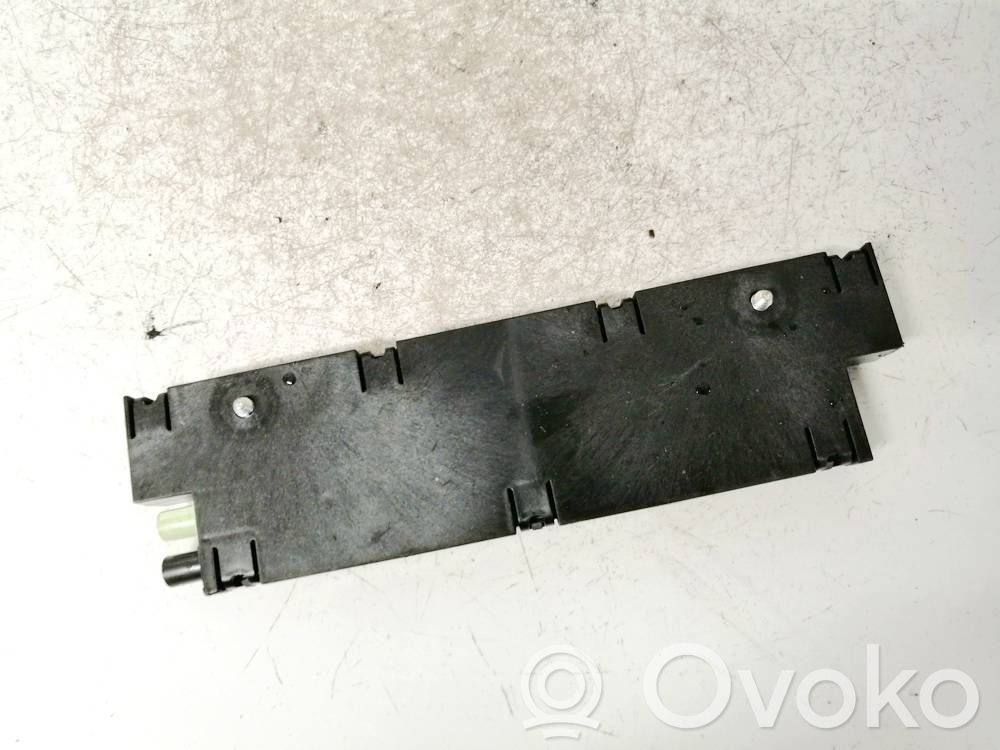 BMW 5 F10 F11 Unitate control antenă 