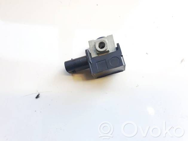 BMW 5 F10 F11 Senzor impact/declanșare airbag 