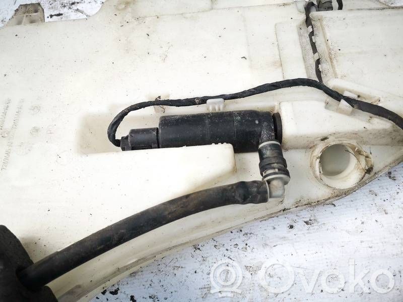 BMW 5 F10 F11 Pompe lave-phares