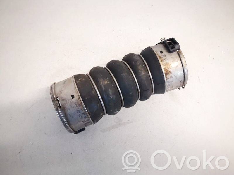BMW 5 F10 F11 Furtun/conductă intercooler 